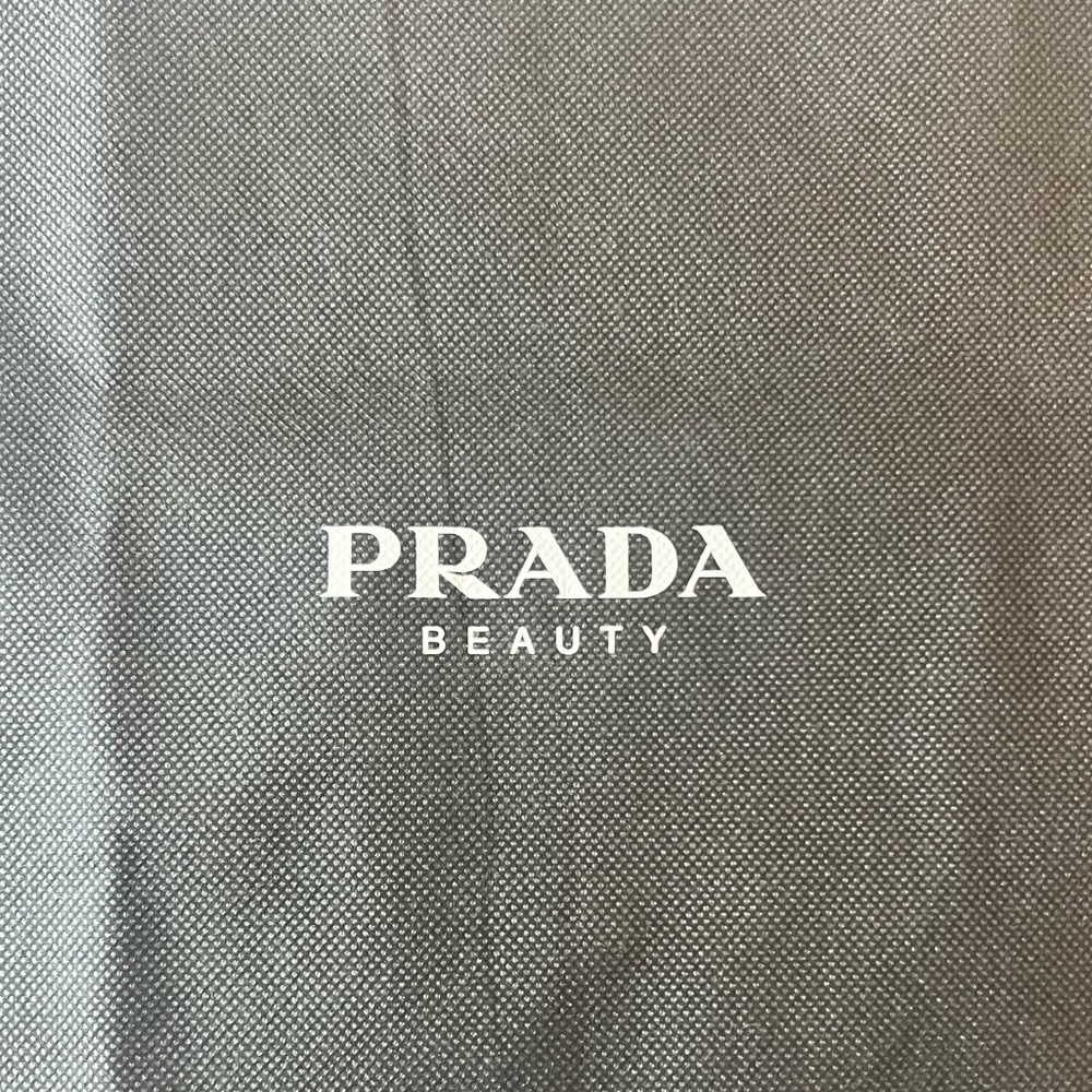 Cloth Prada Beauty dust bag